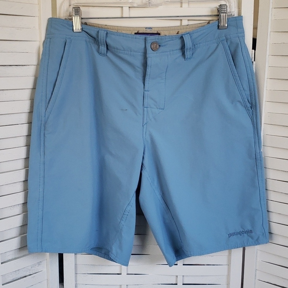 Patagonia blue mens casual shorts 32